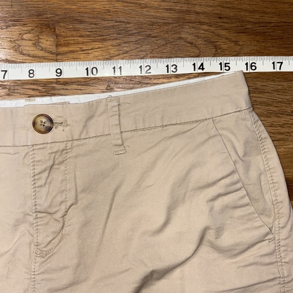 OLD NAVY tan chino shorts - Picture 7 of 7